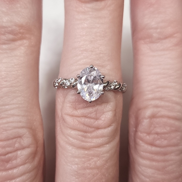 Charmed Aroma set of 8 silver rings, size 5-7 - Picture 8 of 9